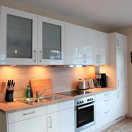 Willa - Riverboat 53 - Louisa