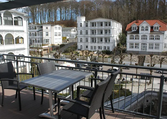 Villa - Riverboat 53 - Louisa